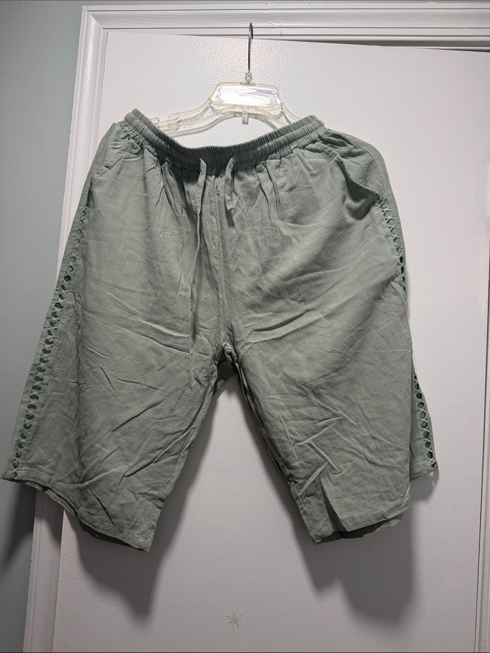 Women’s Casual Sage Green Drawstring Shorts